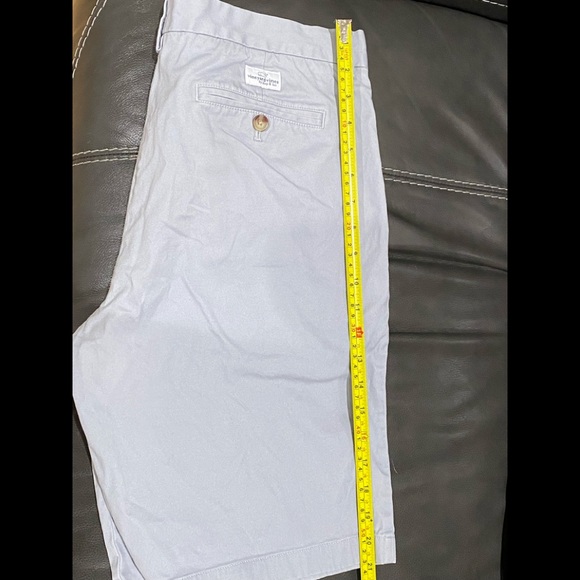 Vineyard Vines Shorts - Picture 4 of 7